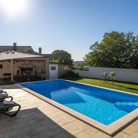 Villa Corinna *